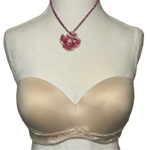 VICTORIA’S SECRET Bra Body by Victoria Lined strapless Lace Padded 36DD/36E